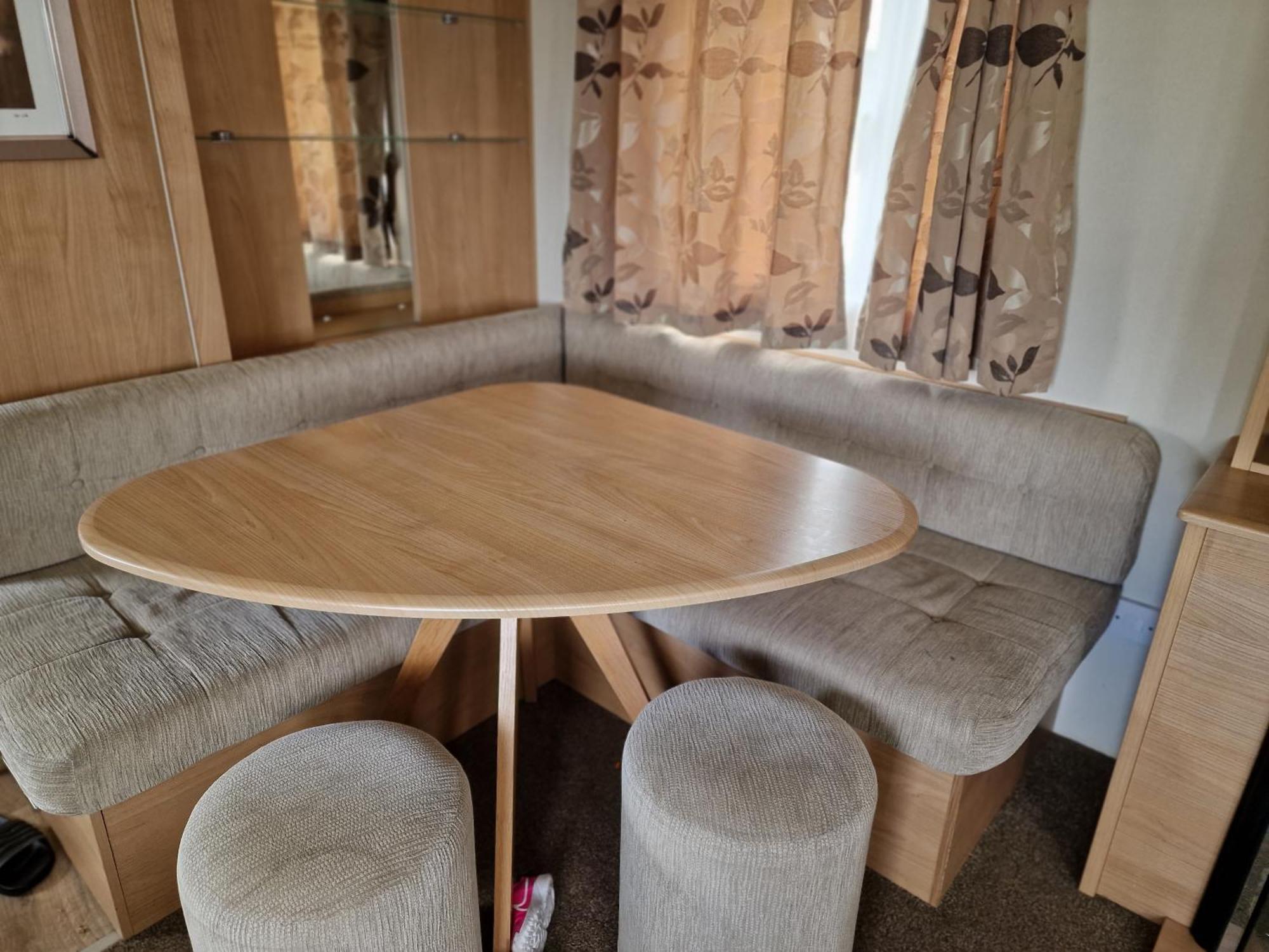 Plot 203 Paris Hotel Rhyl Luaran gambar
