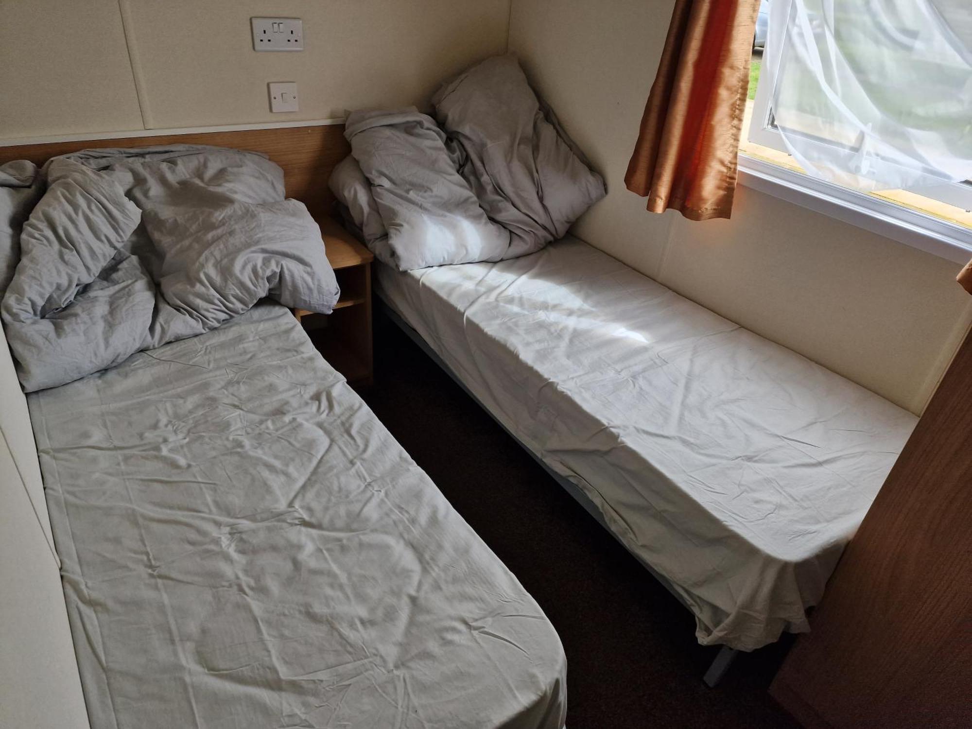 Plot 203 Paris Hotel Rhyl Luaran gambar